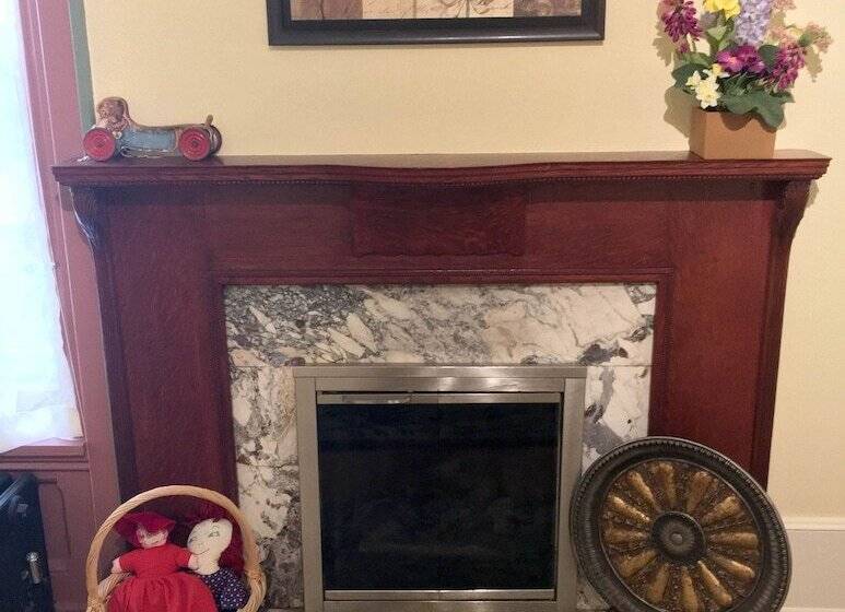 ホテル The Parsonage Inn B&b