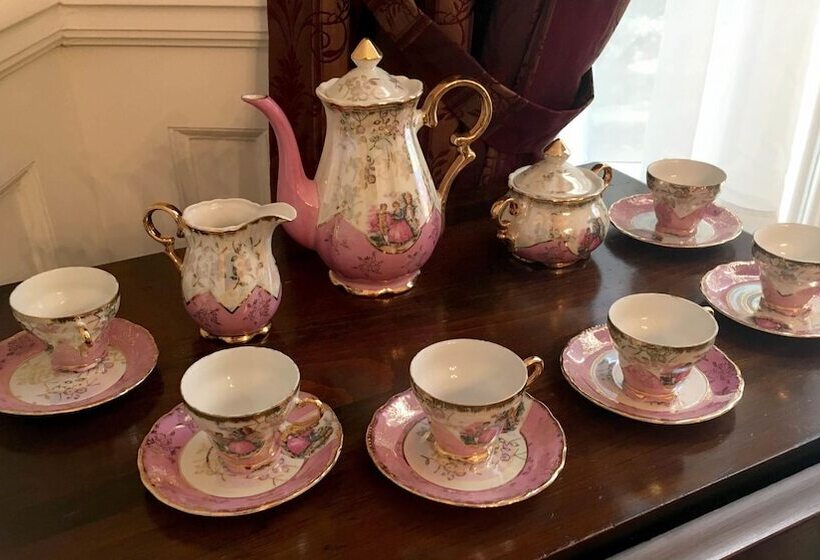 فندق The Parsonage Inn B&b