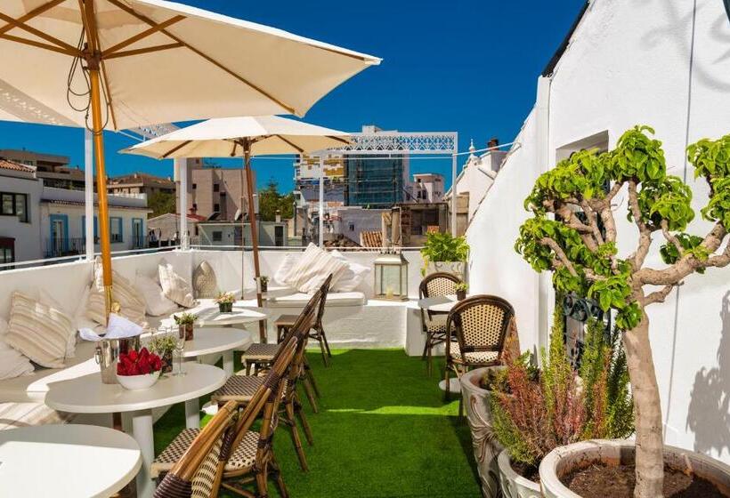 Отель The Town House  Adults Only