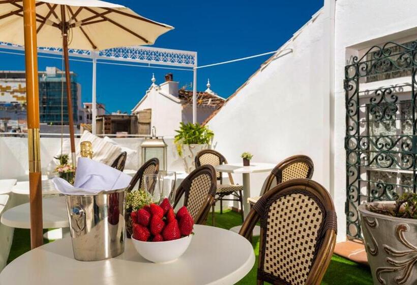 Отель The Town House  Adults Only