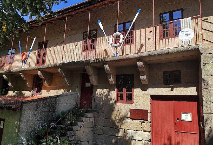 فندق Torre Lombarda