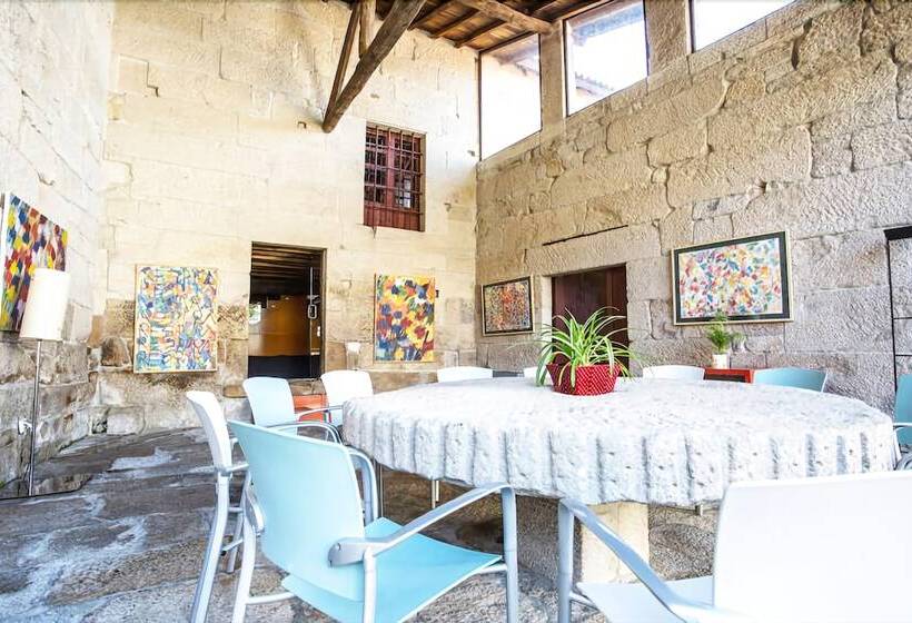 فندق Torre Lombarda