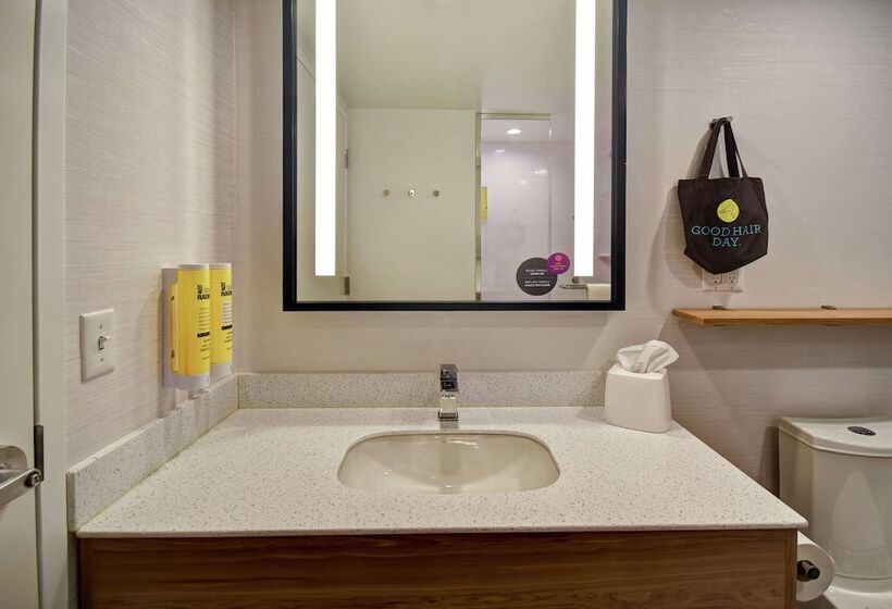 ホテル Tru By Hilton Sterling Heights Detroit