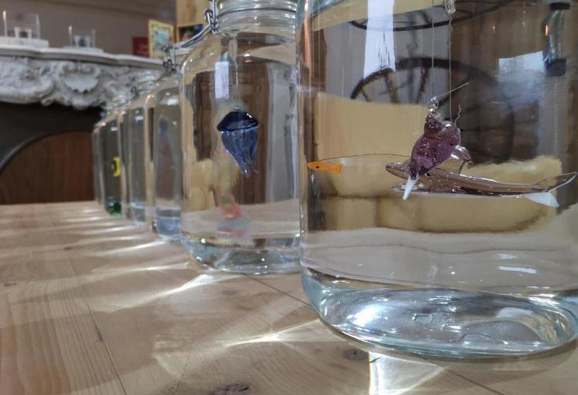 هتل La Villa Ariane