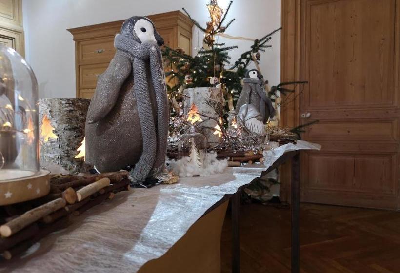 هتل La Villa Ariane