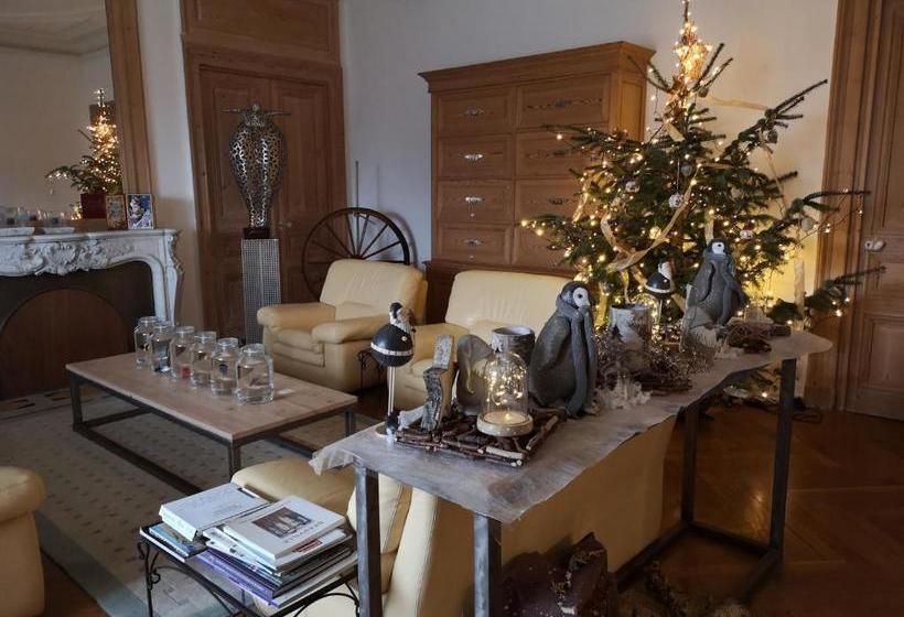 هتل La Villa Ariane