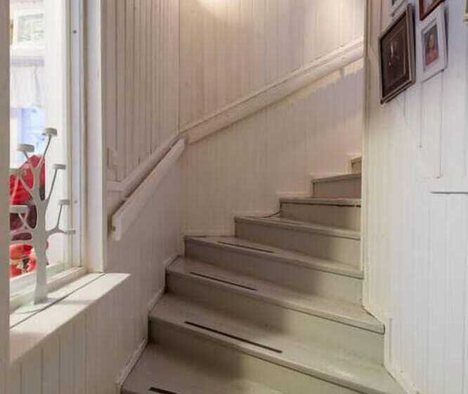 ホテル Villa Virpi