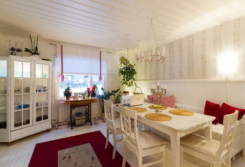 ホテル Villa Virpi