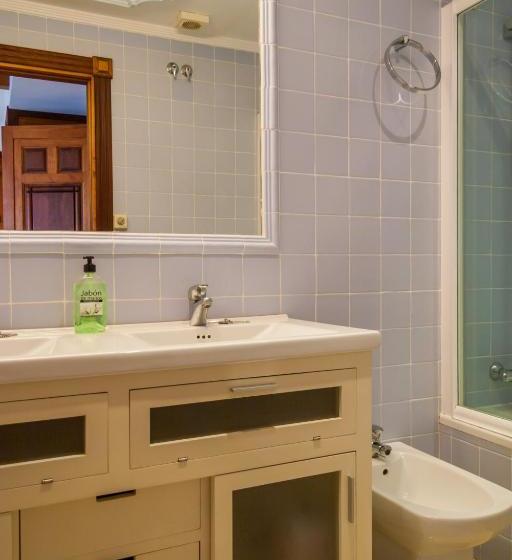 هتل Villa Vista Lara Canovas Nerja