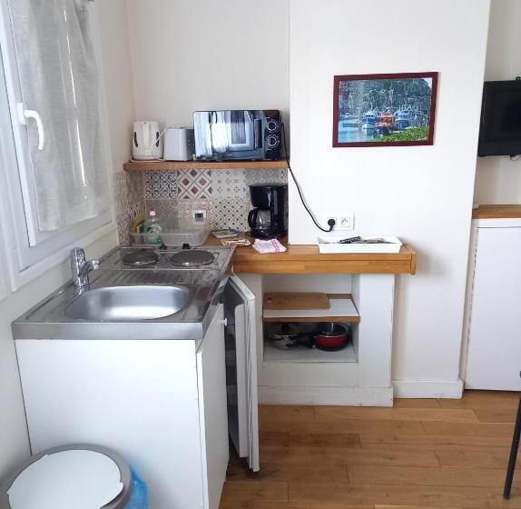 בית מלון כפרי Voiles Et Terrasses By Corinne Résidence Face Au Port