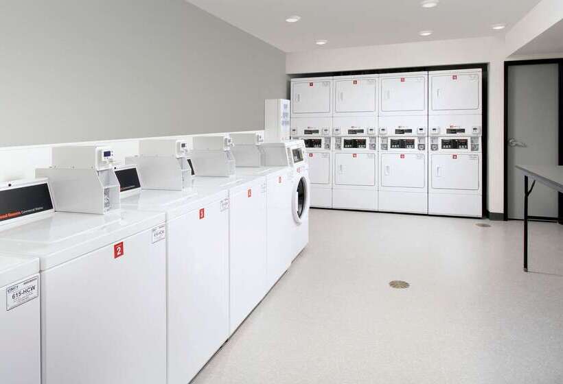 فندق Woodspring Suites Seattle Redmond