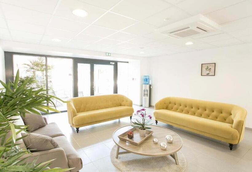 ホテル Zenao Appart Hôtels Mulhouse