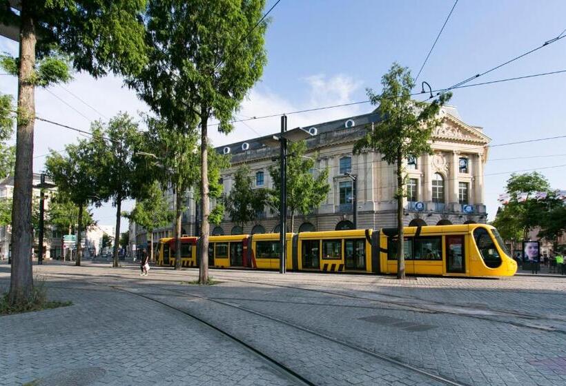 ホテル Zenao Appart Hôtels Mulhouse