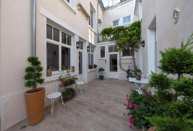 Hotel Zenbreak Suite Hemingway