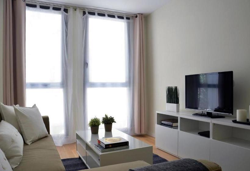 Singularstays Comedias