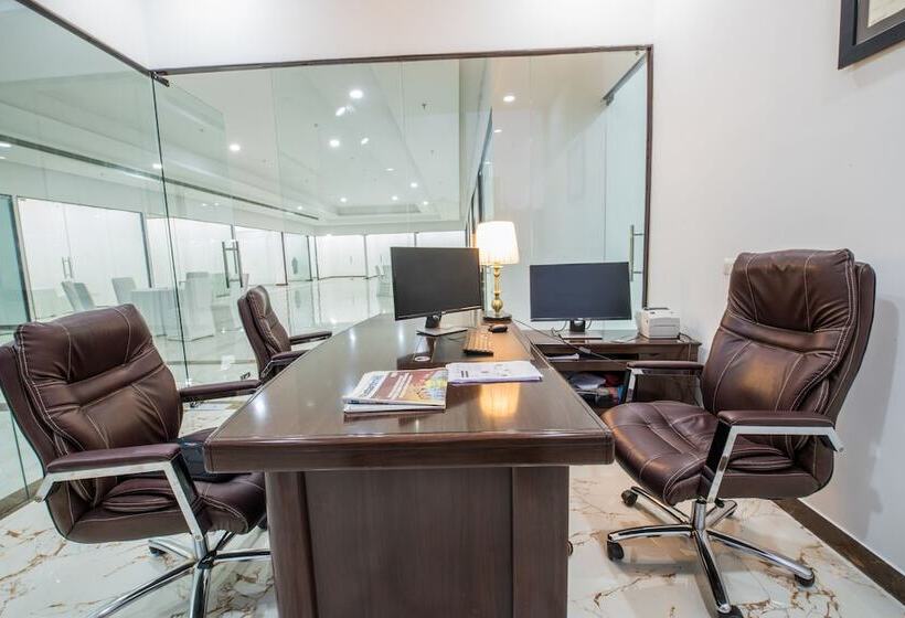 Brilliant Hotel & Convention Center