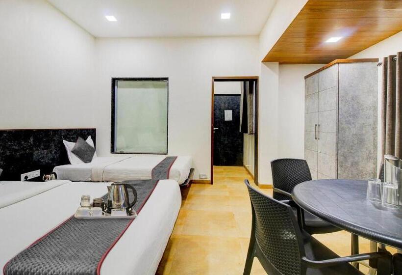 فندق Townhouse Shiva S Valley