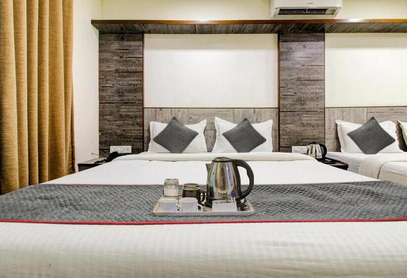 فندق Townhouse Shiva S Valley