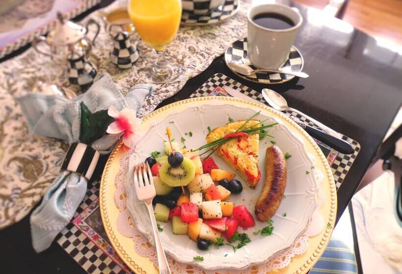 فندق 10 Fitch Luxurious Romantic Inn