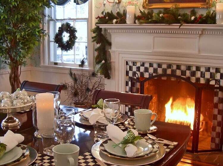 فندق 10 Fitch Luxurious Romantic Inn