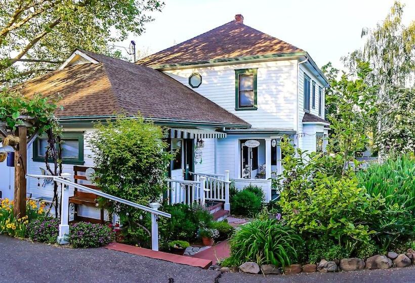 فندق Abigail S Bed And Breakfast Inn