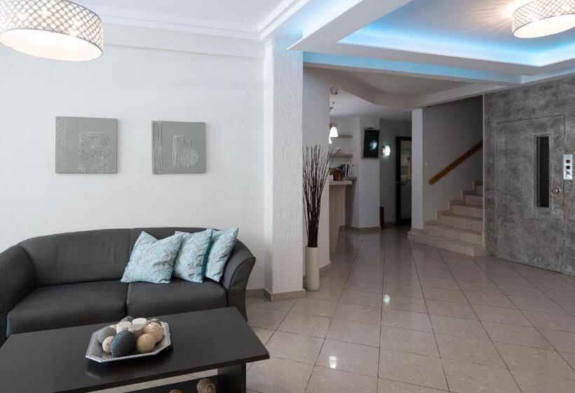 בית מלון כפרי Akropol