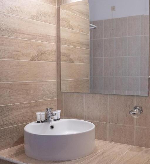 בית מלון כפרי Akropol