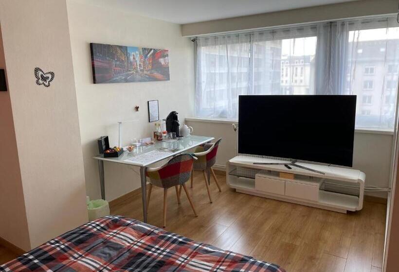 Отель Chambre D Hôtes Au Coeur De Nancyb&b