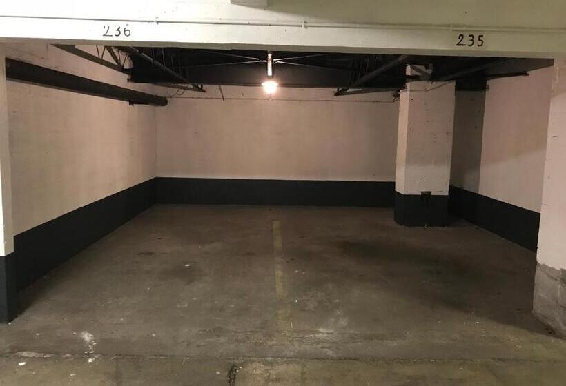 Отель Chambre D Hôtes Au Coeur De Nancyb&b