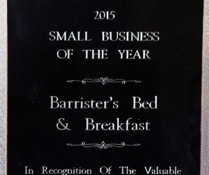 בית מלון כפרי Barrister's Bed & Breakfast