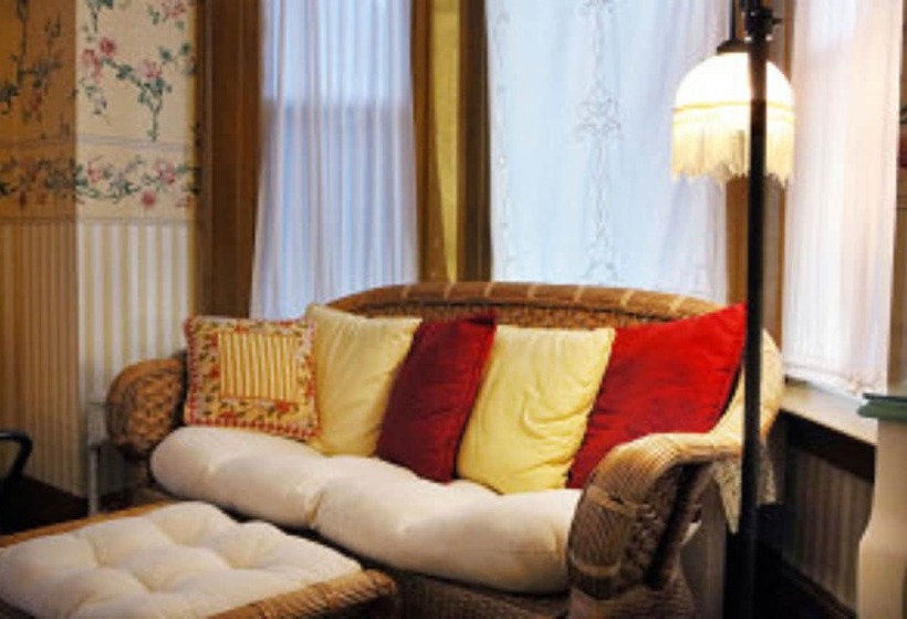 בית מלון כפרי Barrister's Bed & Breakfast