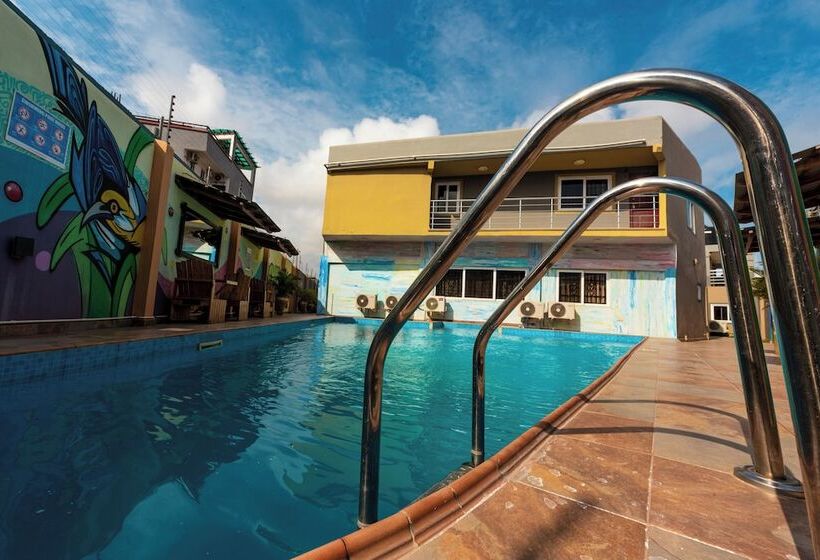 هتل Bays Luxury Lodge