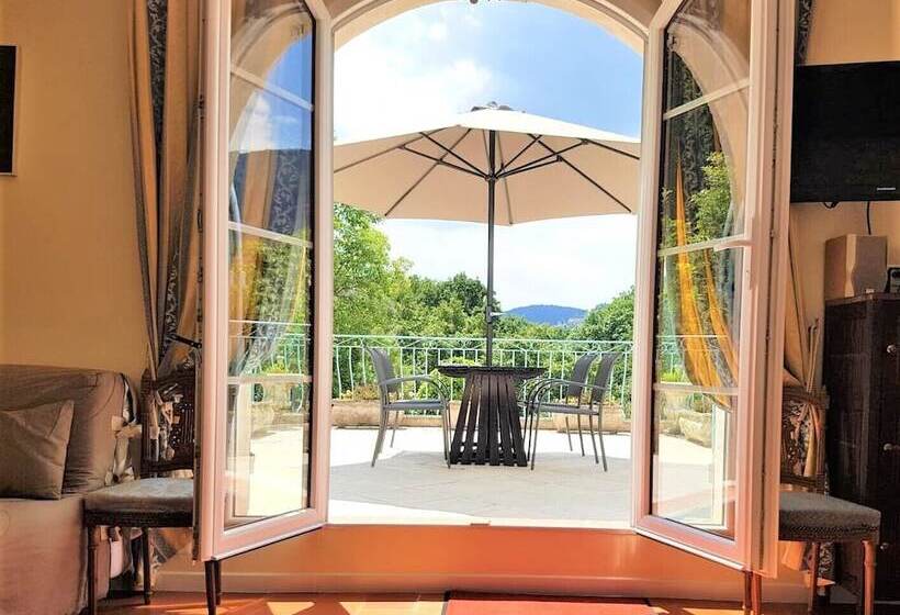 ホテル B&b With Charm   Quiet With Kitchen & Sw Pool