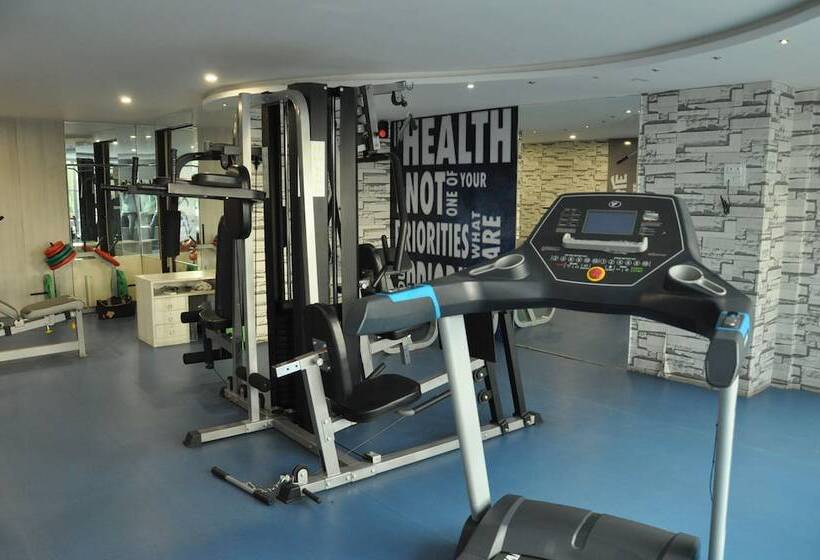 Отель Bk Castles