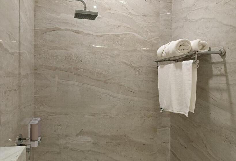 Отель Bk Castles