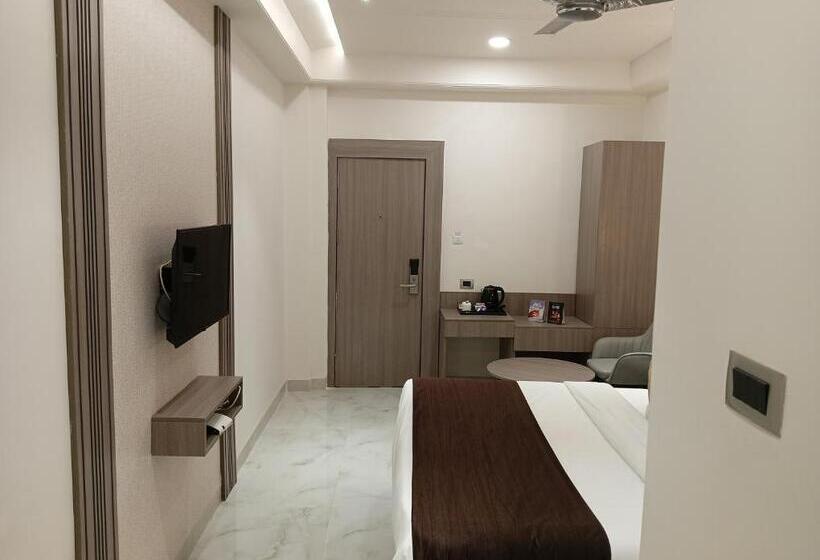 Отель Bk Castles