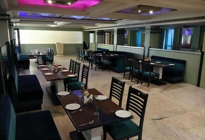 Отель Bk Castles