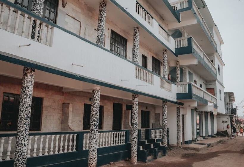 هتل Blue Marine Resort