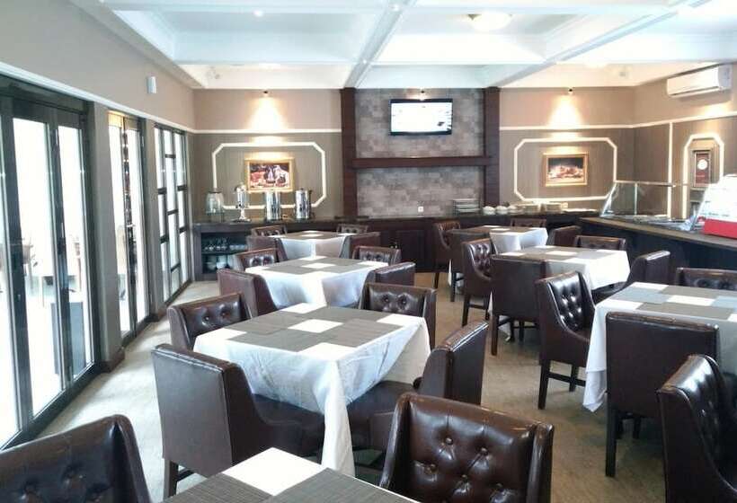 Отель Casa De Wanea