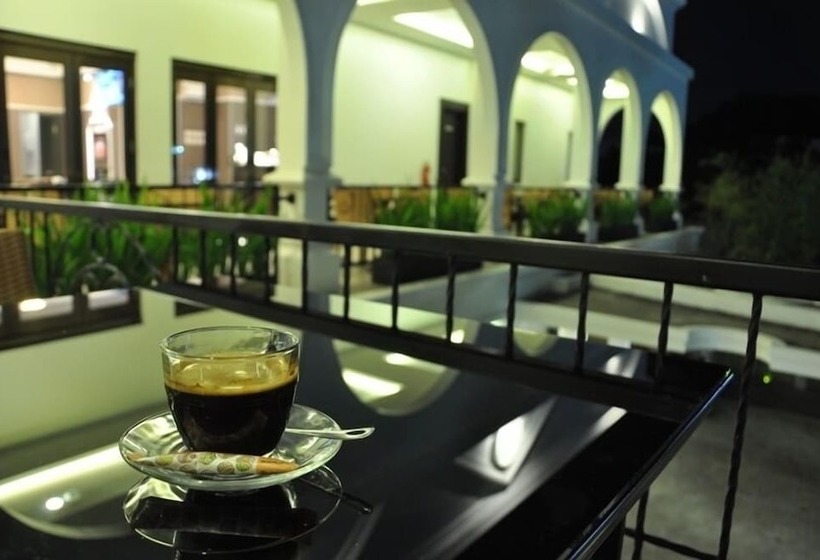 Отель Casa De Wanea