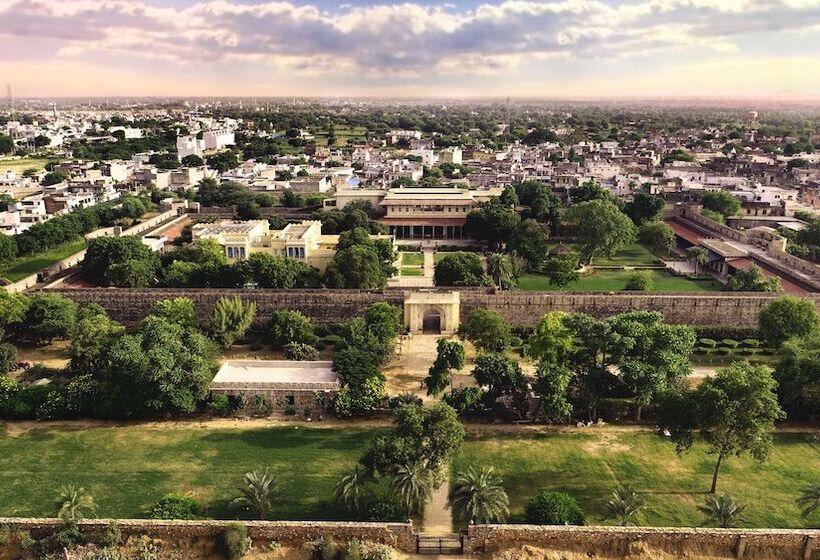 호텔 Castle Kanota