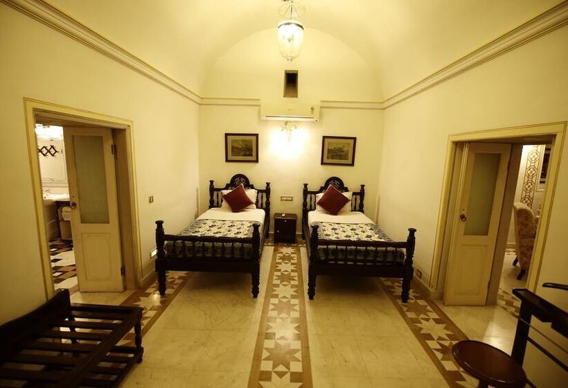 فندق Castle Kanota