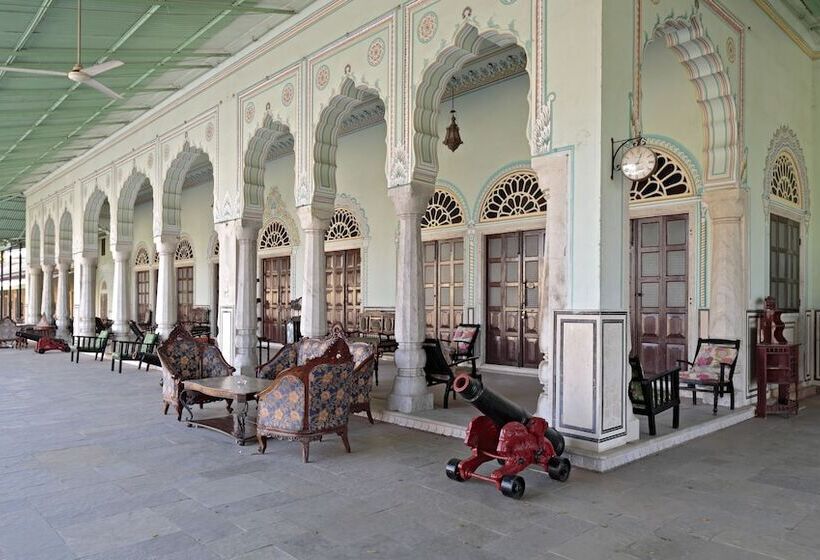 호텔 Castle Kanota