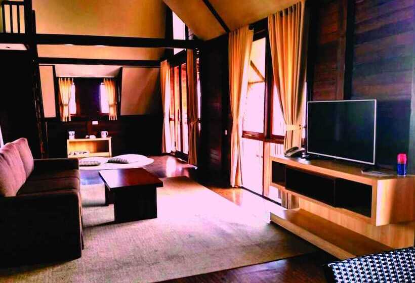 فندق Cirebon Waterland