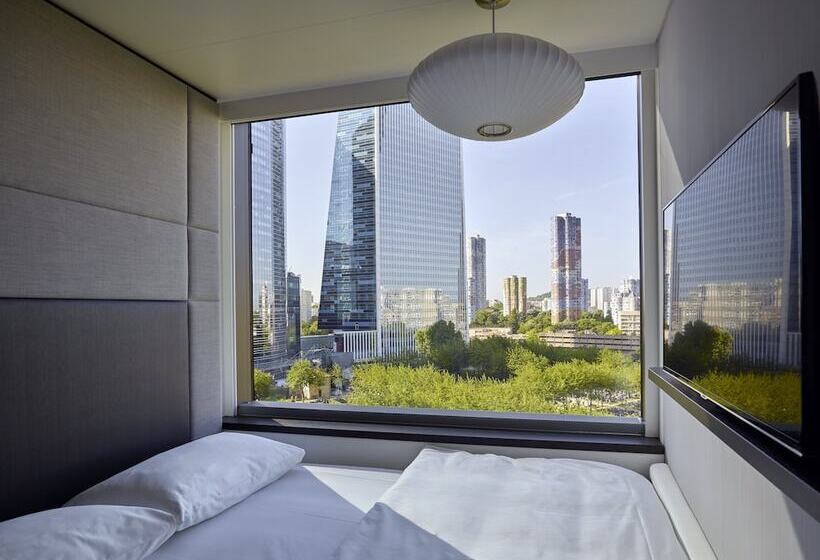 호텔 Citizenm Paris La Defense