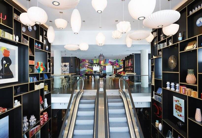 호텔 Citizenm Paris La Defense