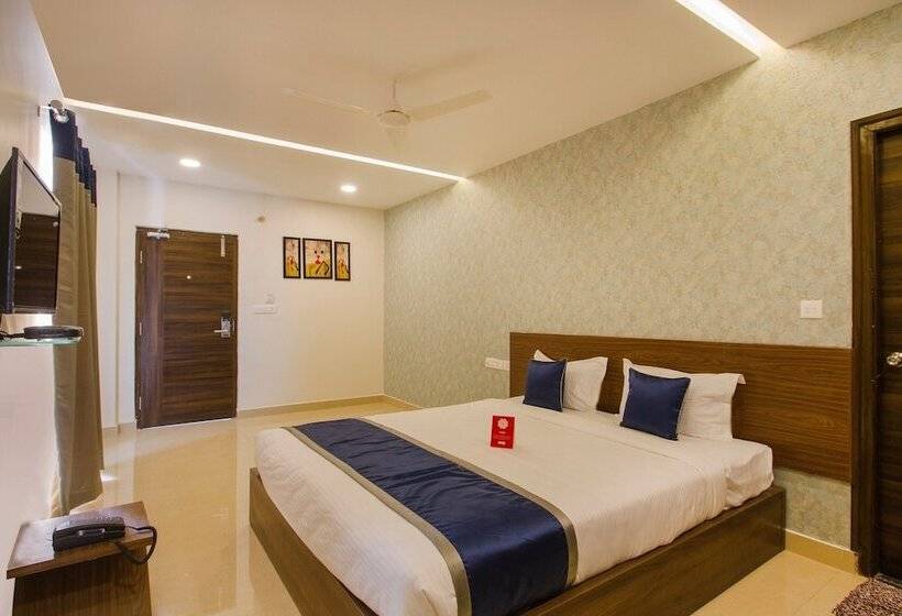 هتل Super Collection O Ssr Royal Suites