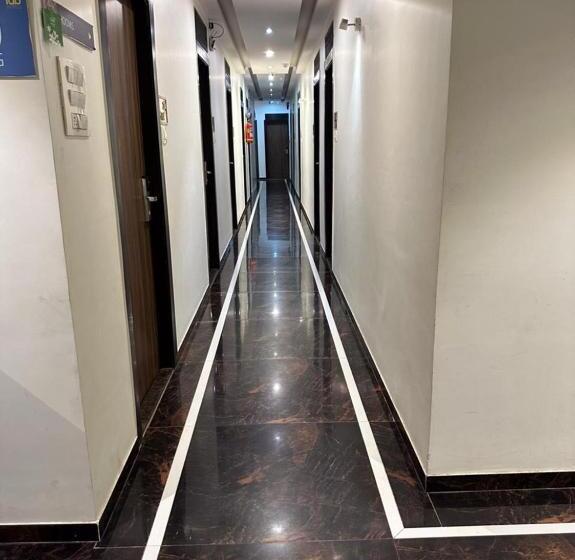 Atlas Plaza By Bizzgrow Hotels