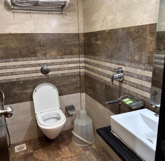 Atlas Plaza By Bizzgrow Hotels