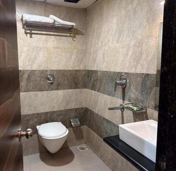 Atlas Plaza By Bizzgrow Hotels